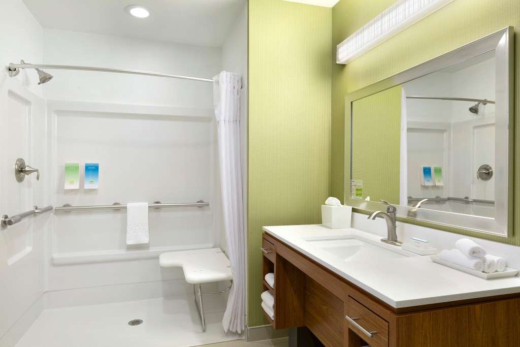 Home2 Suites by Hilton Houston Pasadena | 5150 East Sam Houston Pkwy S, Pasadena, TX 77505, USA | Phone: (281) 991-1055