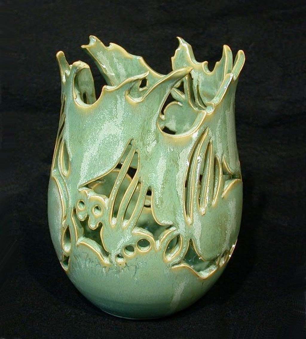 Joyce Inderbitzin Pottery | 19 W Bridge St, New Hope, PA 18938, USA | Phone: (215) 493-5689