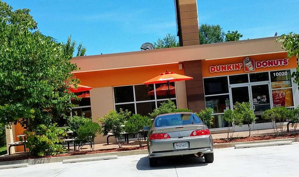 Dunkin Donuts | 10020 Main Street, Fairfax, VA 22031, USA | Phone: (703) 537-0851