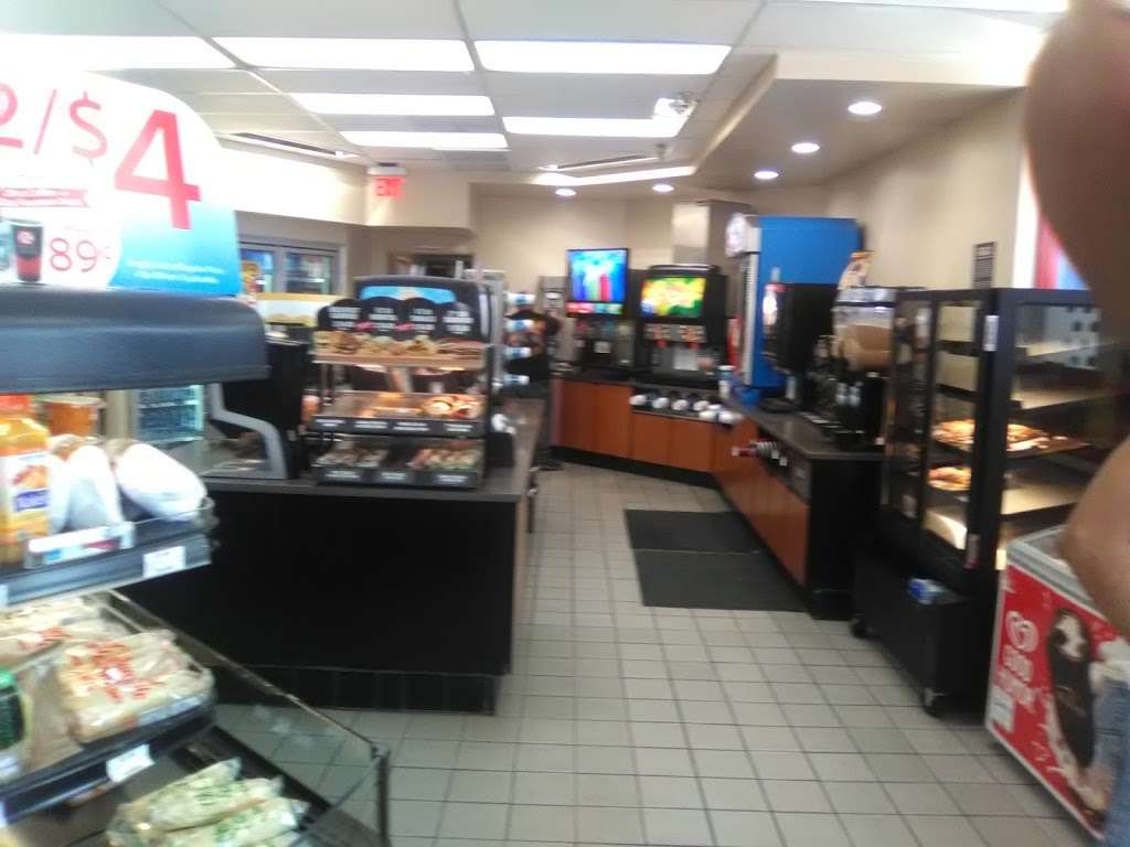 Circle K | 10255 Mission Boulevard, Riverside, CA 92509, USA | Phone: (909) 360-1127