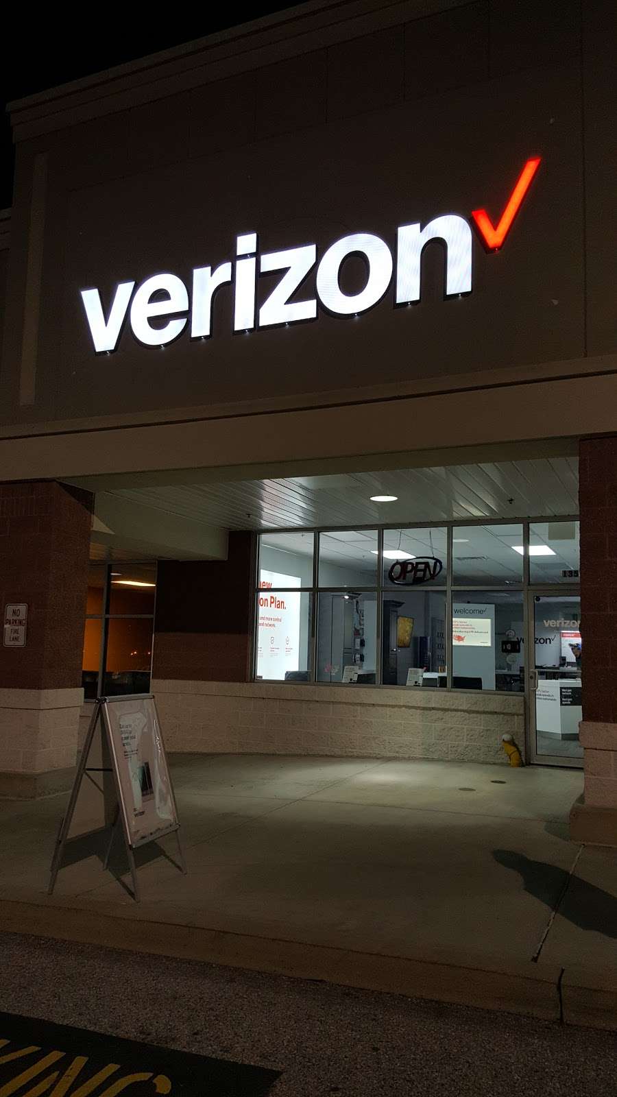 Verizon Authorized Retailer, TCC | 135 Glen Dr, Manchester, PA 17345, USA | Phone: (717) 384-6572