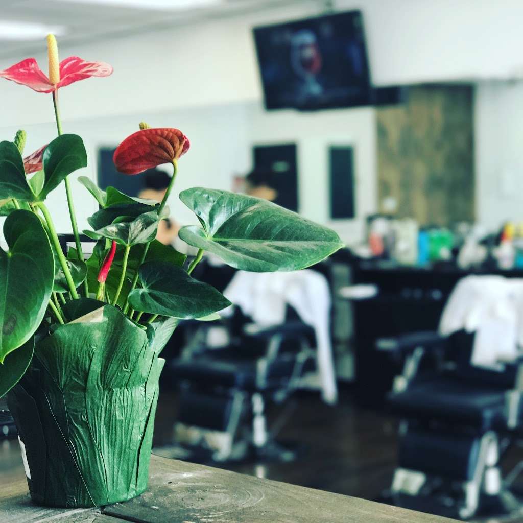 Soto Barber Shop | 1865 Lincoln Blvd #6, Santa Monica, CA 90404, USA | Phone: (424) 268-7578