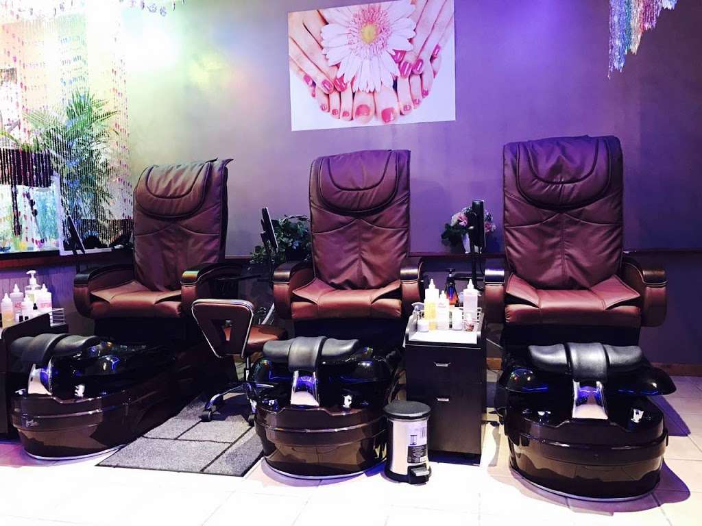 Koi nail spa | 1279 Butterfield Rd, Wheaton, IL 60189, USA | Phone: (630) 260-1198