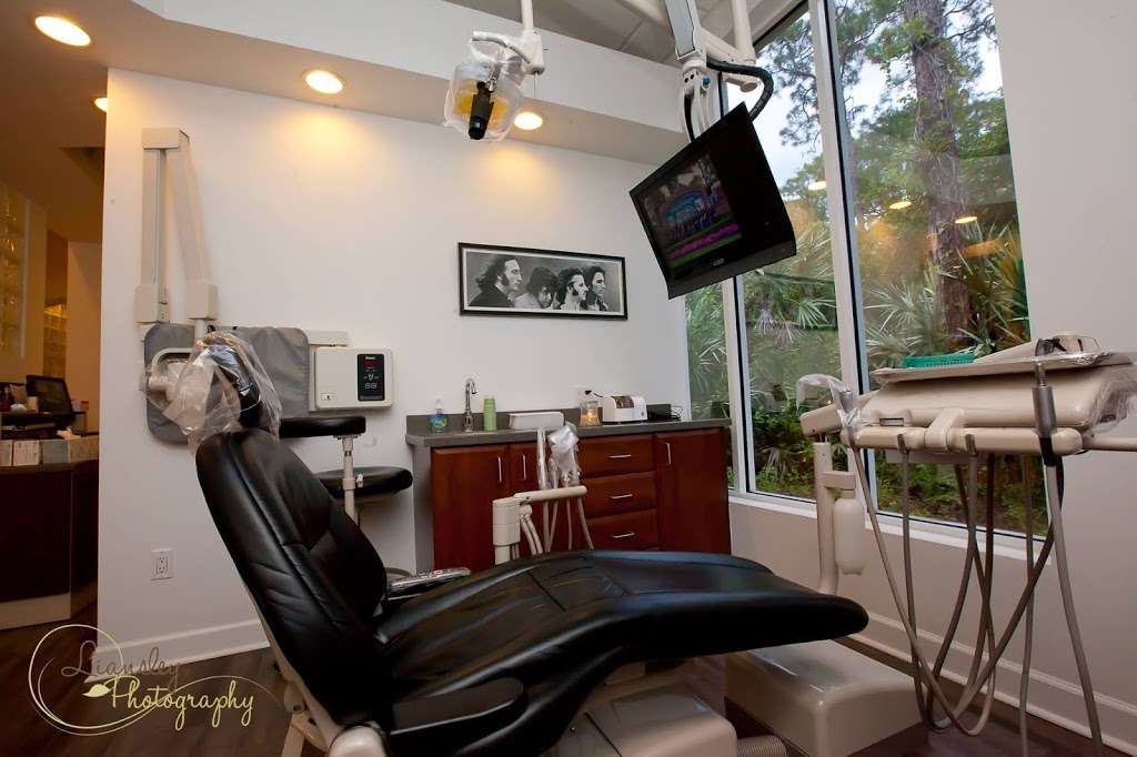 Mohip Dental & Associates | 250 Professional Way, Wellington, FL 33414, USA | Phone: (561) 232-2865