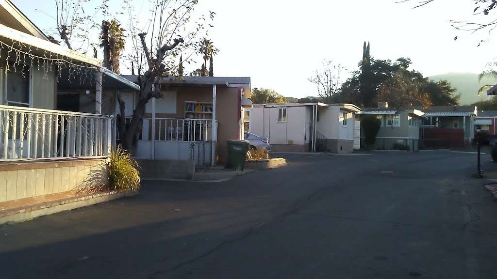 Polynesian Mobile Home Park | 23450 Newhall Ave, Newhall, CA 91321, USA | Phone: (661) 259-2101