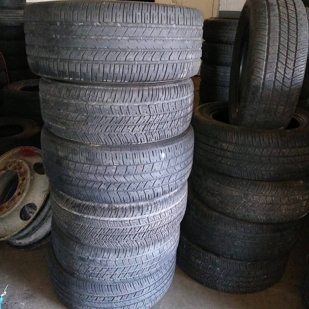 T&T Tire Service | 2905 Edwardsville Rd, Granite City, IL 62040, USA | Phone: (618) 971-3394