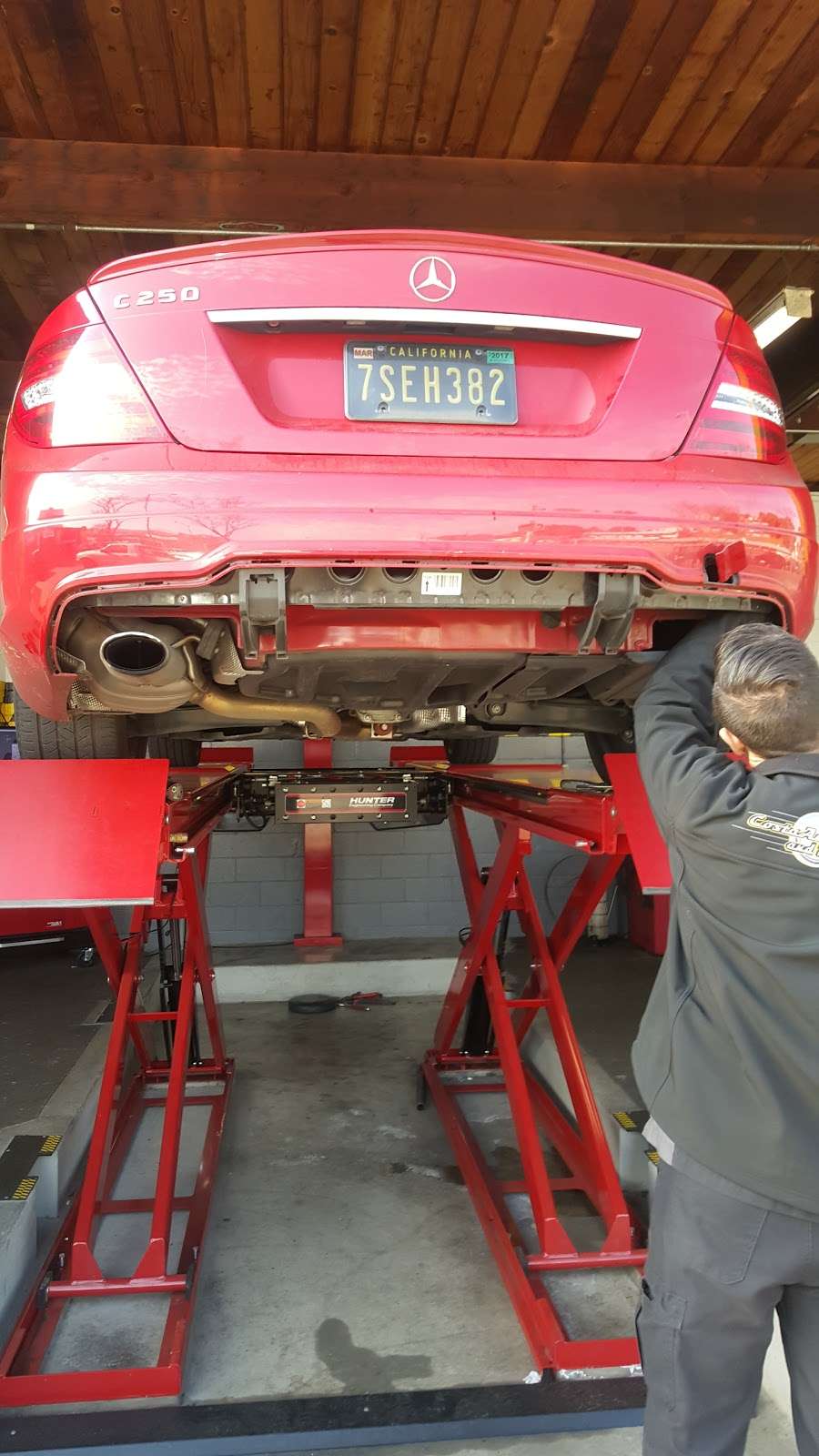 Costa Auto Care and Tire | 10201 MacArthur Blvd, Oakland, CA 94605, USA | Phone: (510) 562-9195 Costa Auto Care and Tire | 10201 MacArthur Blvd, Oakland, CA 94605, USA | Phone: (510) 562-9195