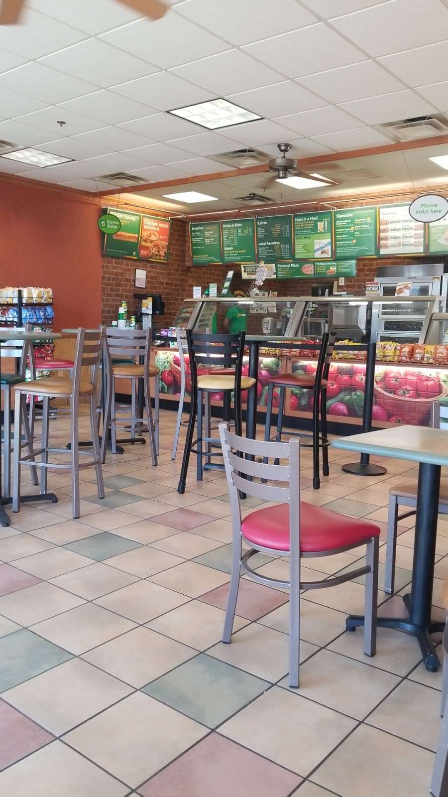 Subway Restaurants | 3881 Ten Oaks Rd, Glenelg, MD 21737 | Phone: (410) 489-9259