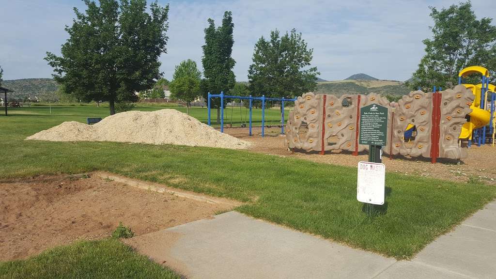 Mossbrucker Park | Littleton, CO 80127, USA | Phone: (303) 409-2100