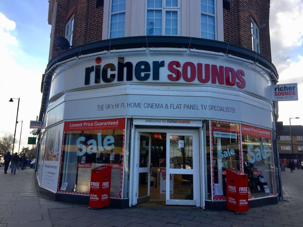Richer Sounds, London Southgate | Charter House, High St, London N14 6BP, UK | Phone: 0333 900 0085