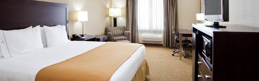Holiday Inn Express & Suites Fresno South | 2660 S 2nd St, Fresno, CA 93706, USA | Phone: (559) 237-7800