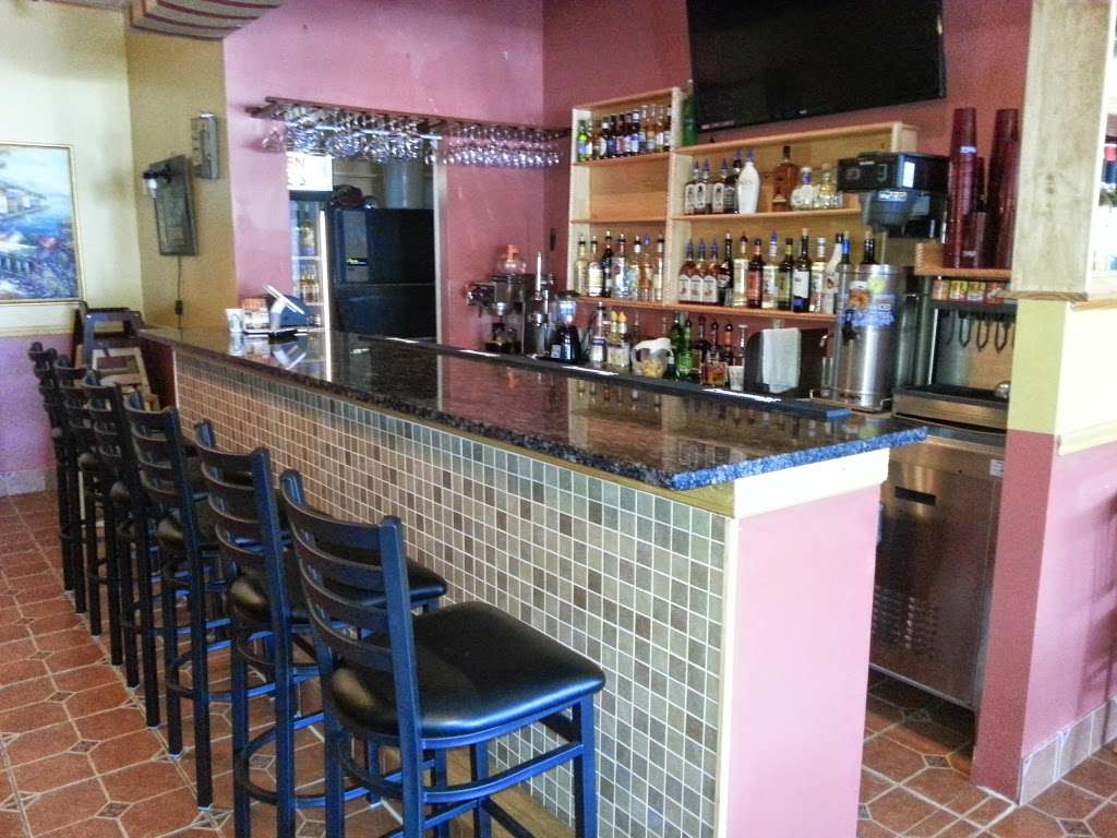 Giuseppes Italian Restaurant | 8010 Hog Neck Rd, Pasadena, MD 21122, USA | Phone: (443) 770-0009