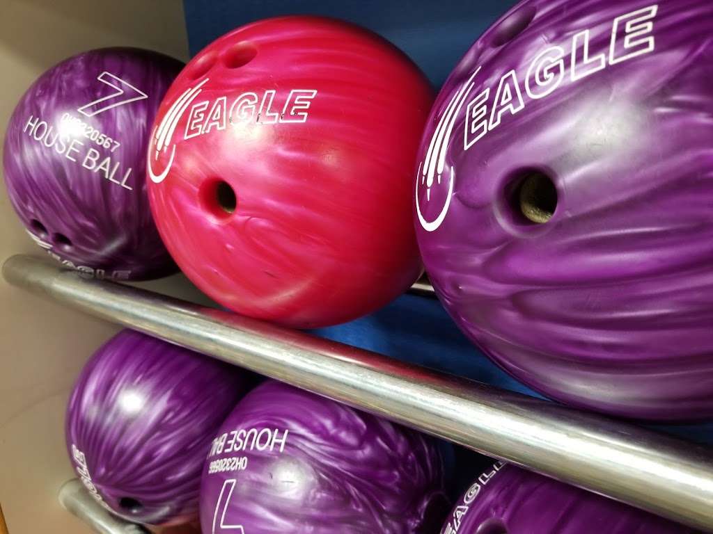 Wallenpaupack Bowling and Sports Center | 15 Bowling Center Ln, Hawley, PA 18428 | Phone: (570) 226-8499