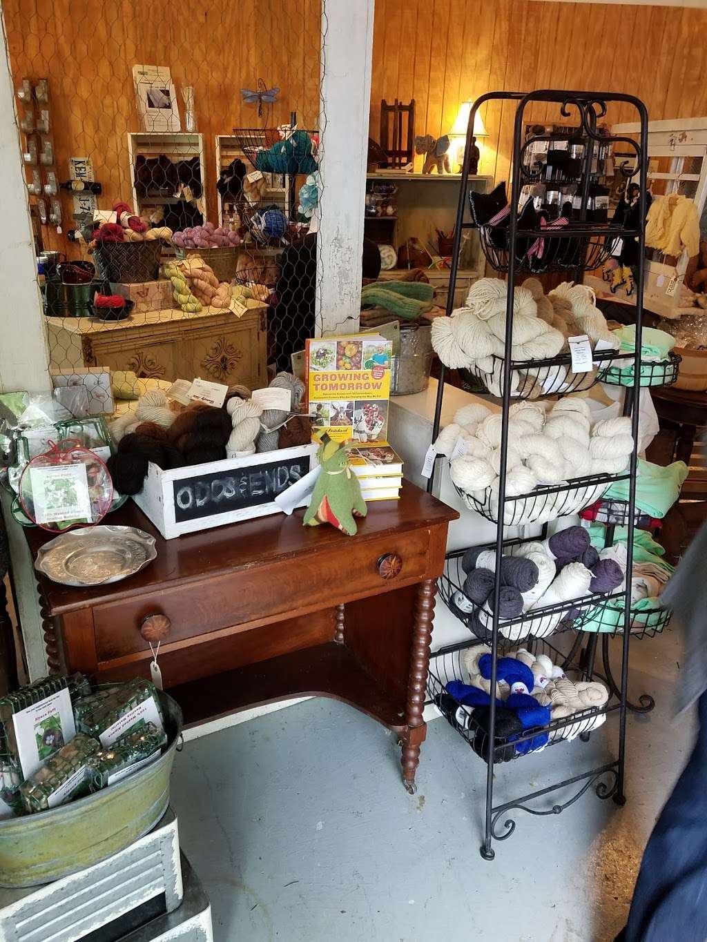 Butterfly Hill Farm Store | 38673 Charles Town Pike, Waterford, VA 20197, USA | Phone: (703) 475-3011