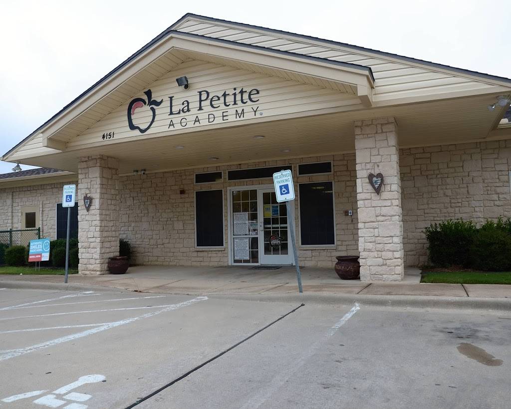 La Petite Academy of SW Fort Worth | 4151 Crosslands Rd, Fort Worth, TX 76132, USA | Phone: (877) 271-6466