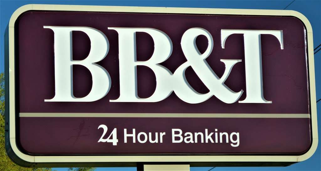 BB&T | 23415 Three Notch Rd Ste 2060, California, MD 20619 | Phone: (301) 737-0505