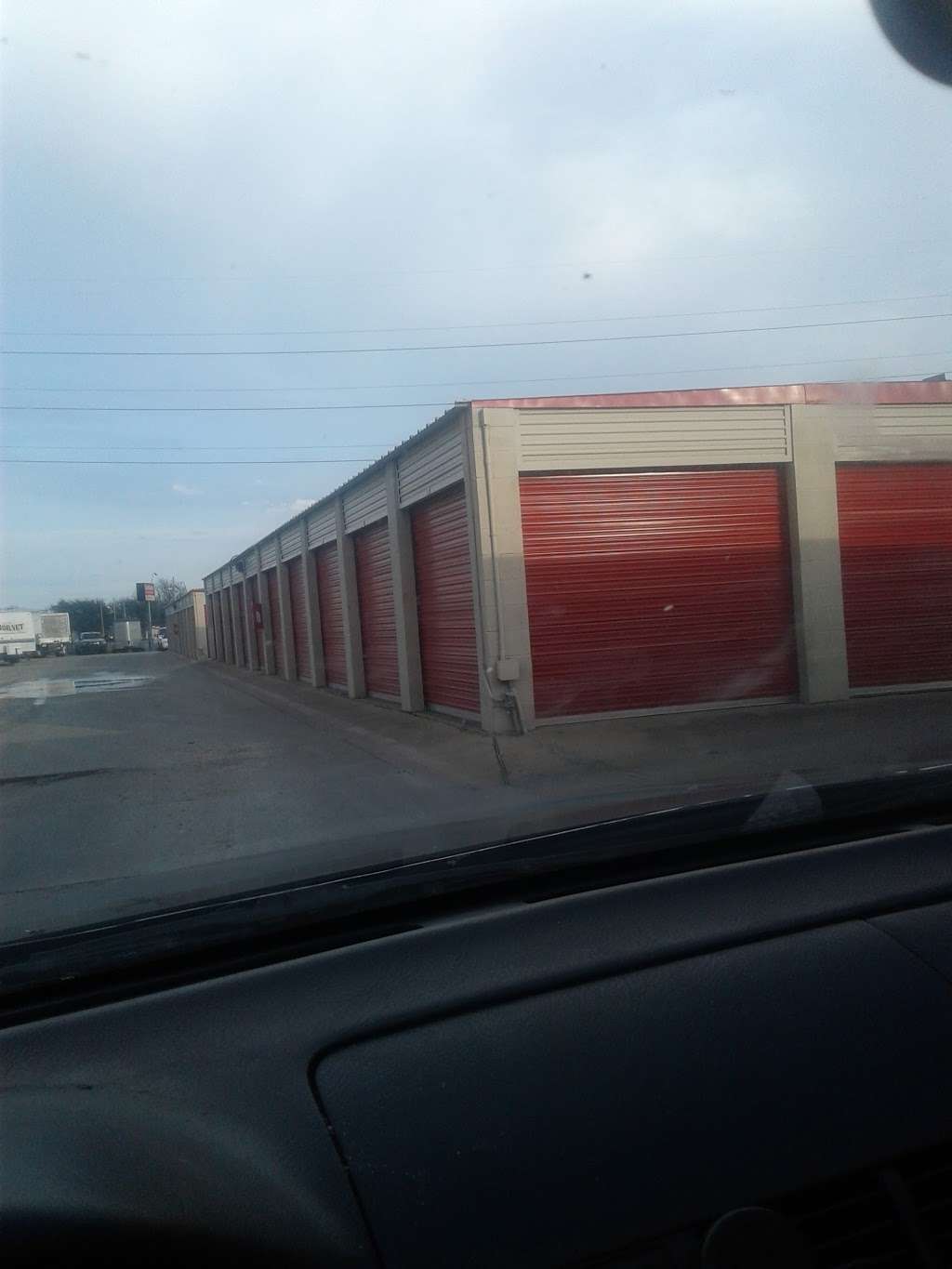 CubeSmart Self Storage | 1350 N 1st St, Garland, TX 75040, USA | Phone: (972) 272-7272 CubeSmart Self Storage | 1350 N 1st St, Garland, TX 75040, USA | Phone: (972) 272-7272