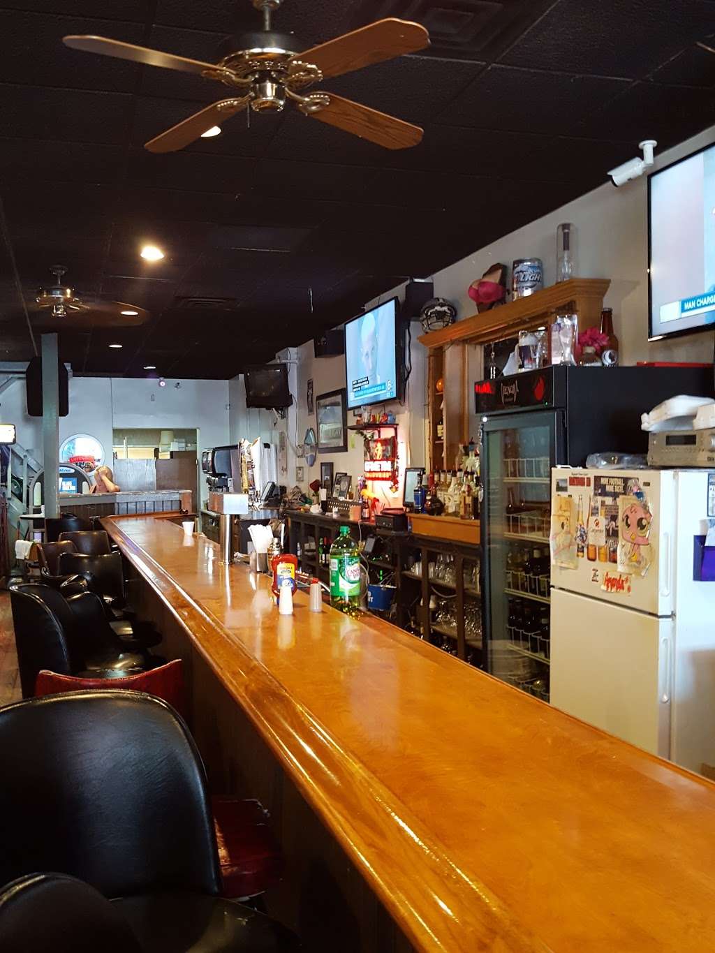 Main Street Bar and Grill | 220 W Main St, Monrovia, IN 46157, USA | Phone: (317) 996-2100