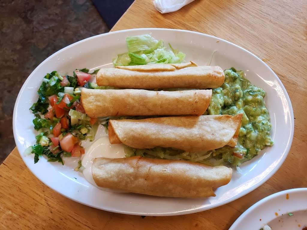 Burrito Charro | 707 Pulaski Hwy # 105, Bear, DE 19701 | Phone: (302) 326-0900