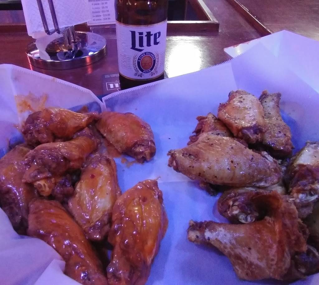 Ba-Da Wings | 2161 Avent Ferry Rd, Raleigh, NC 27606, USA | Phone: (919) 832-3902