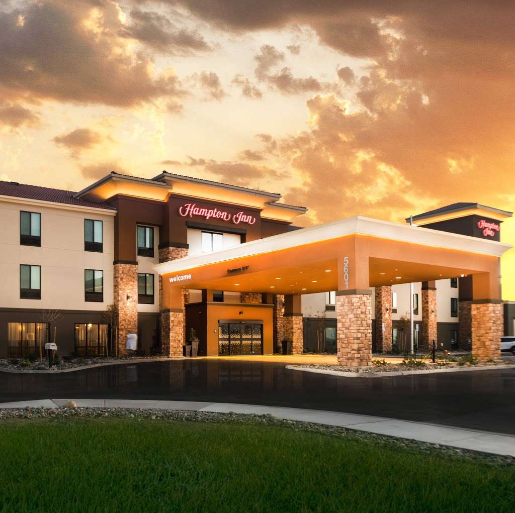 Hampton Inn Arvin Tejon Ranch | 5601 Outlets at Tejon Pkwy, Arvin, CA 93203, USA | Phone: (661) 241-7100