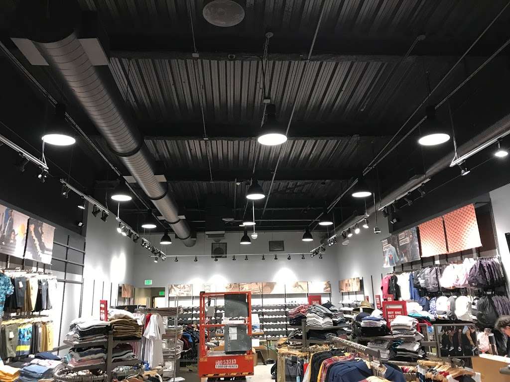 Veck Electric | 2821 Leonard St, National City, CA 91950, USA | Phone: (619) 623-2507