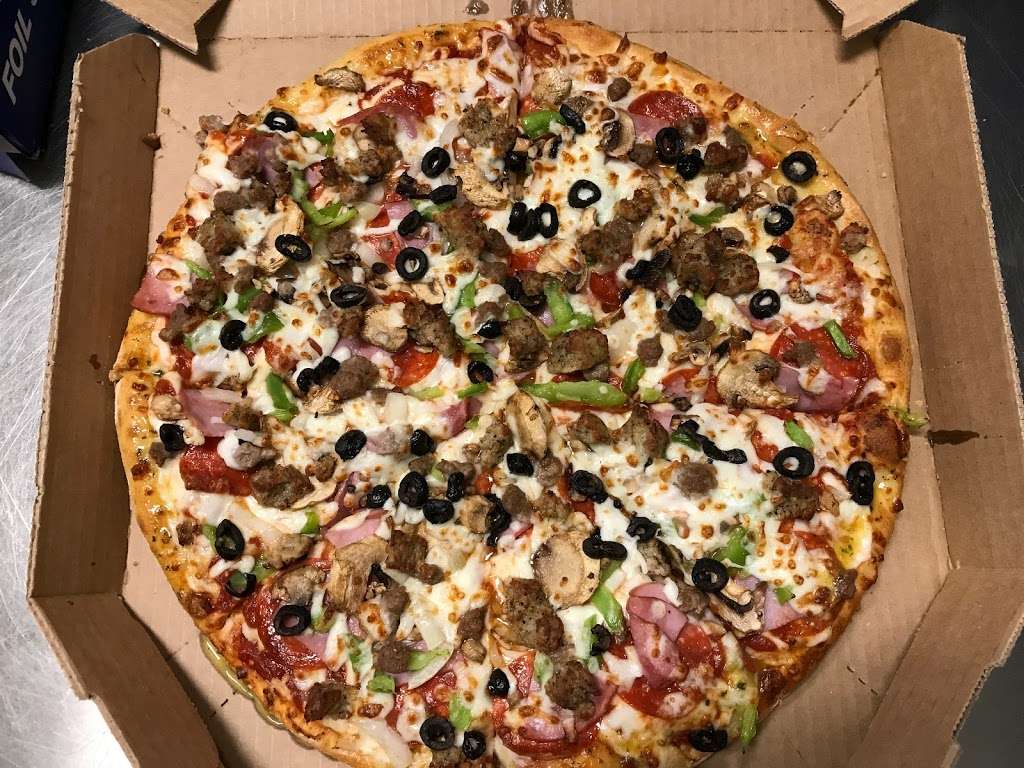 Dominos Pizza | 2430 US-27, Clermont, FL 34714, USA | Phone: (352) 227-1161