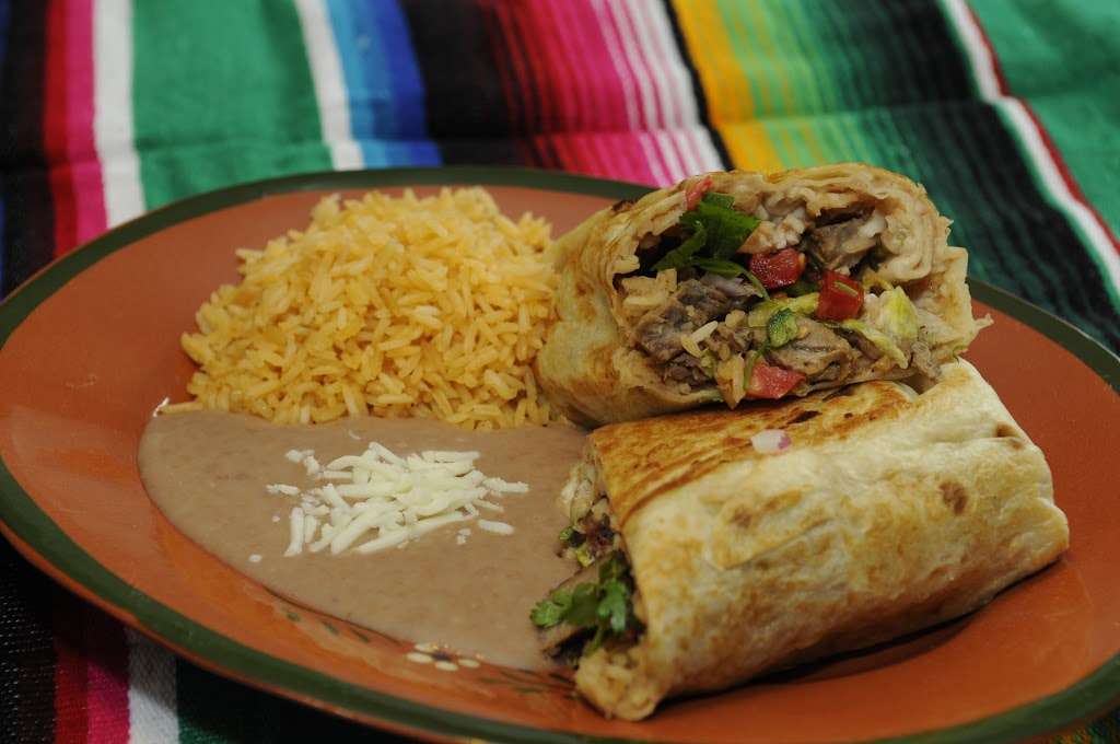 Casa Burrito | 114 Main St b, Blackstone, MA 01504, USA | Phone: (508) 928-0904