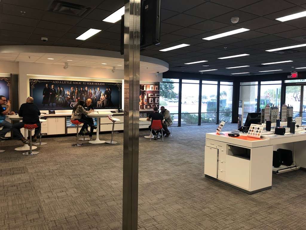 AT&T Store | 4380 NV-160 Suite 101, Las Vegas, NV 89139, USA | Phone: (702) 897-6833