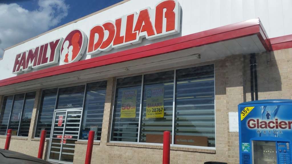 Family Dollar | 3428 Bonnie View Rd, Dallas, TX 75216, USA | Phone: (214) 376-4027