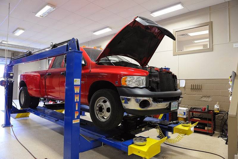 CBS Quality Cars Service Center | 1426 S Miami Blvd, Durham, NC 27703 | Phone: (919) 794-5271