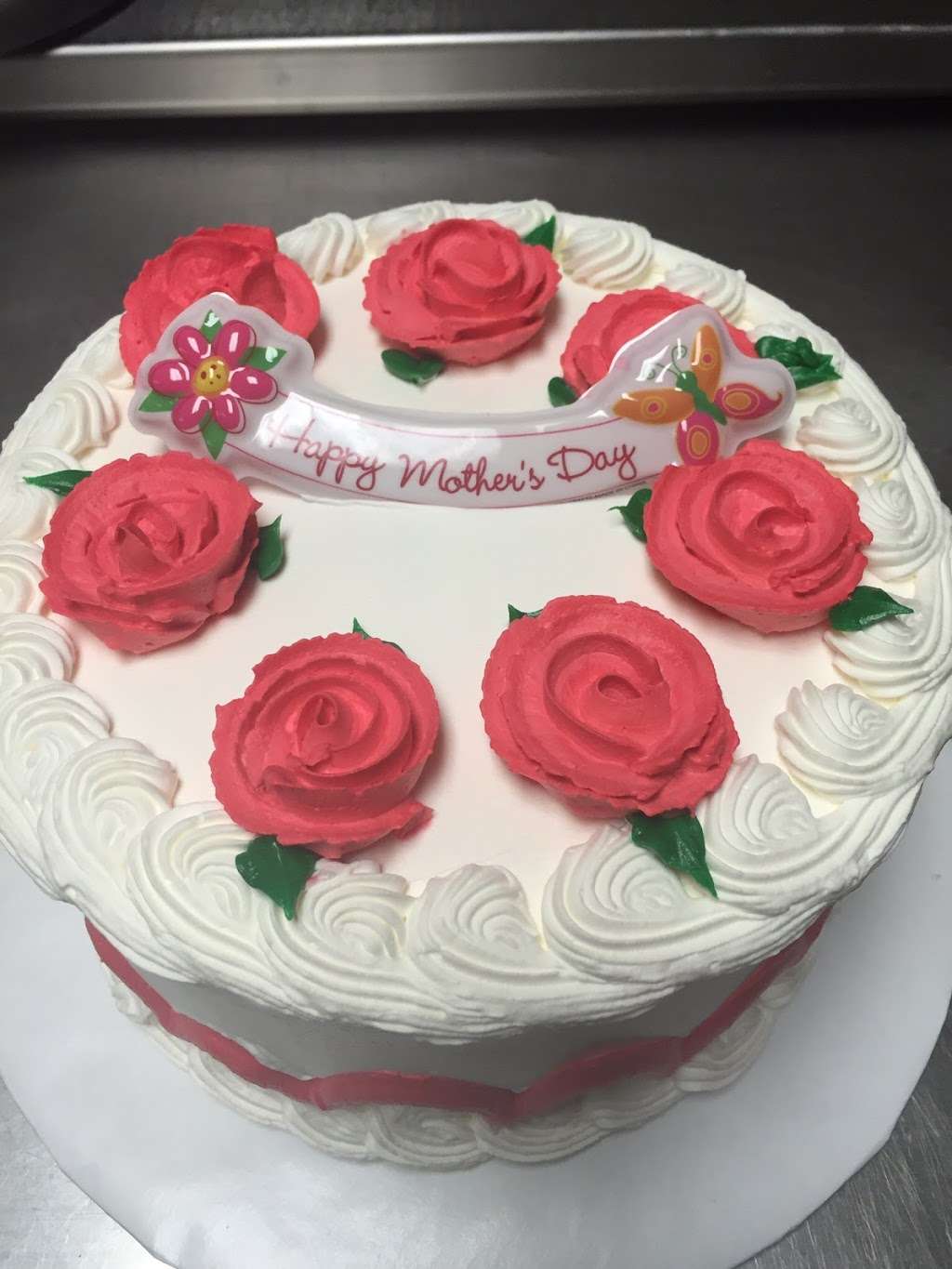 Anas Cakes & Bakery | 35 Berkshire Dr, Crystal Lake, IL 60014, USA | Phone: (847) 428-9000