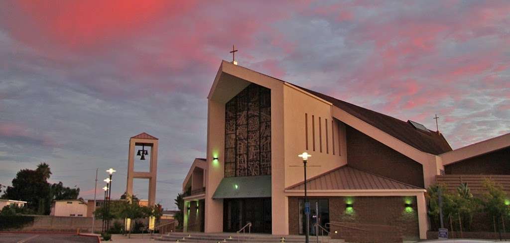 Saints Simon & Jude Catholic Church | 20444 Magnolia St, Huntington Beach, CA 92646, USA | Phone: (714) 962-3333