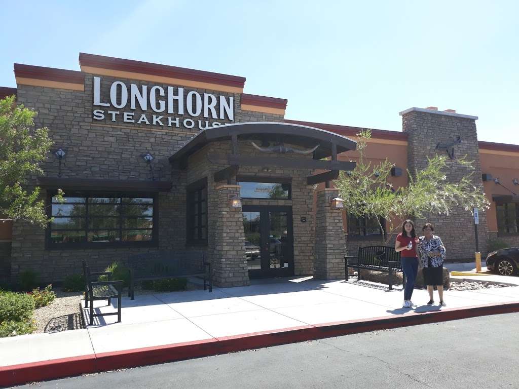 LongHorn Steakhouse | 4585 E Cactus Rd, Phoenix, AZ 85032, USA | Phone: (602) 404-2920