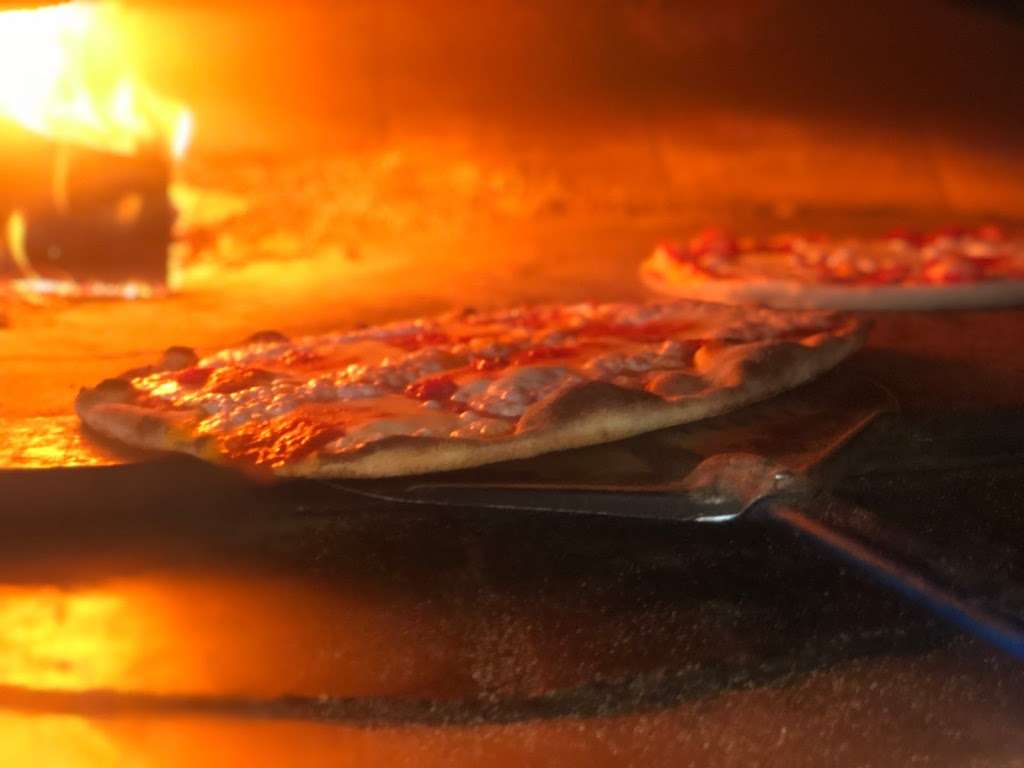 Mike & Joes Wood Fired Pizza & Pasta | 961 US-6, Mahopac, NY 10541, USA | Phone: (845) 628-5100