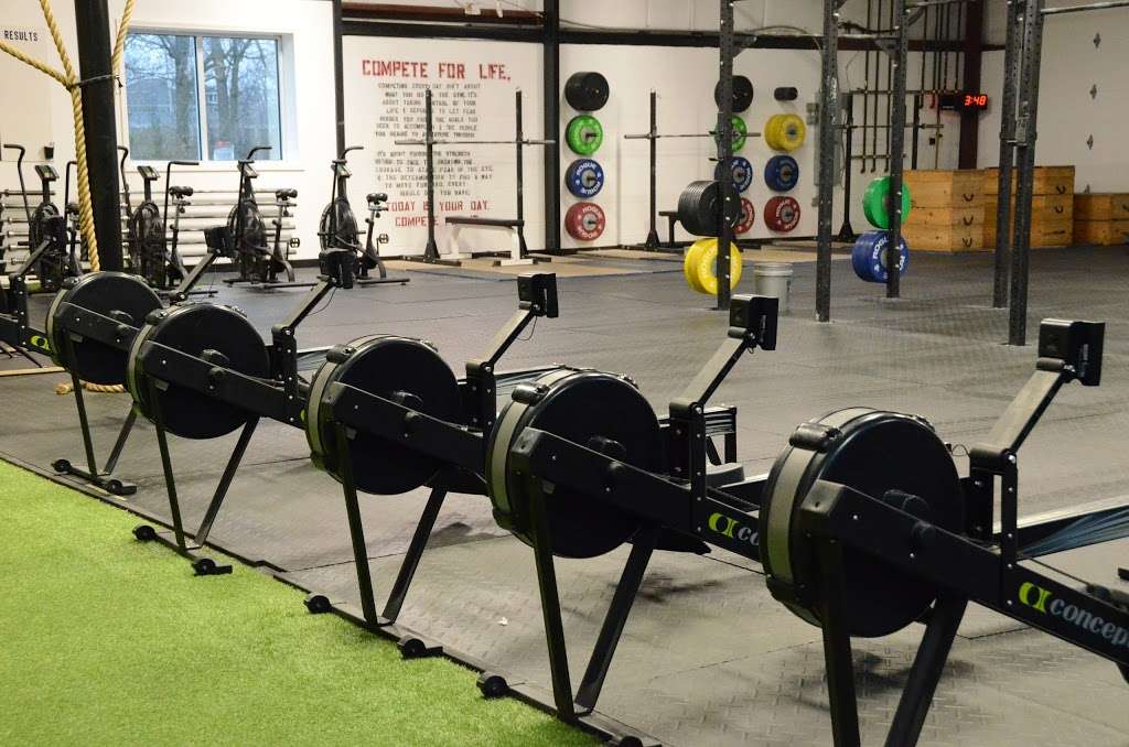 CrossFit 9 Degrees | 1650 E Northfield Dr #100, Brownsburg, IN 46112, USA | Phone: (317) 416-8255