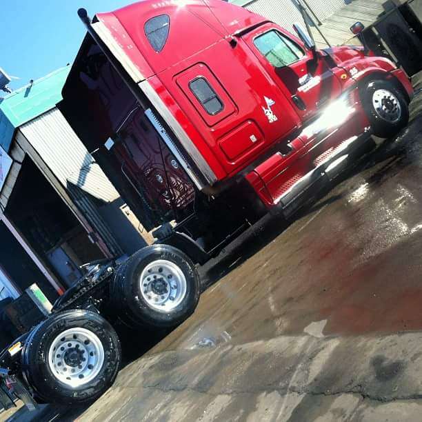A Eastbay Truck Wash | 8255 San Leandro St, Oakland, CA 94621 | Phone: (510) 632-9365