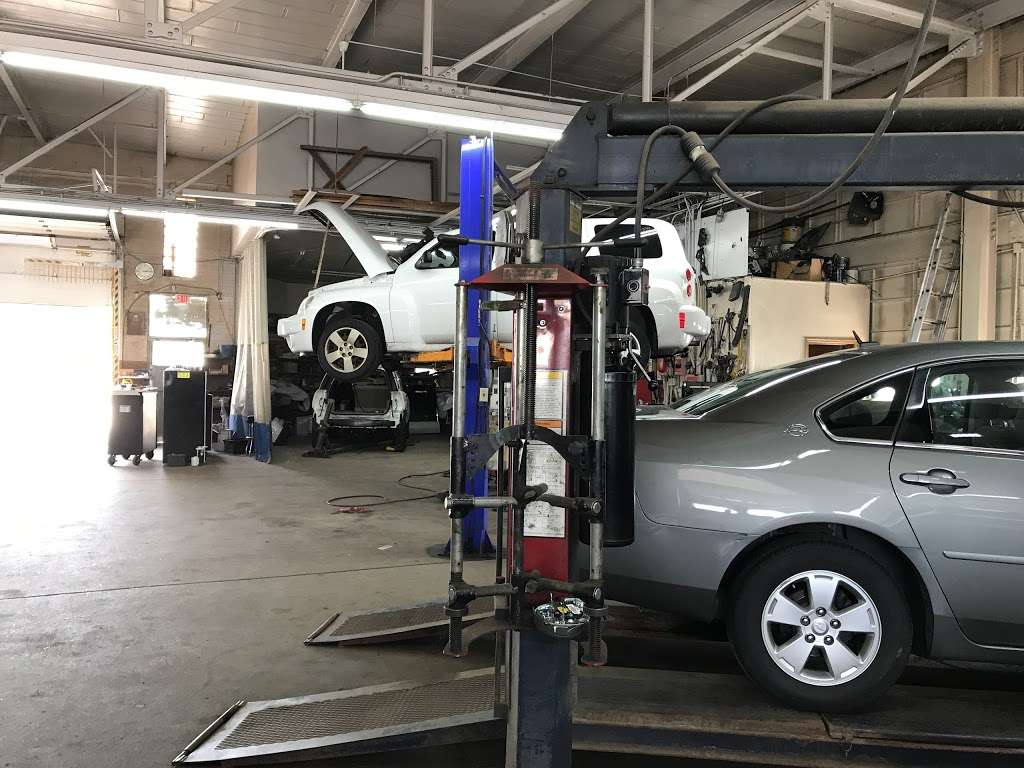 Toor Auto Services Inc | 4161 S Howell Ave # 3, Milwaukee, WI 53207 | Phone: (414) 282-6001