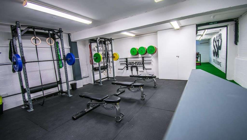 Surrey Strength & Performance | Basement Of, 22-28 Godstone Rd, Caterham CR3 6RA, UK | Phone: 07753 333329