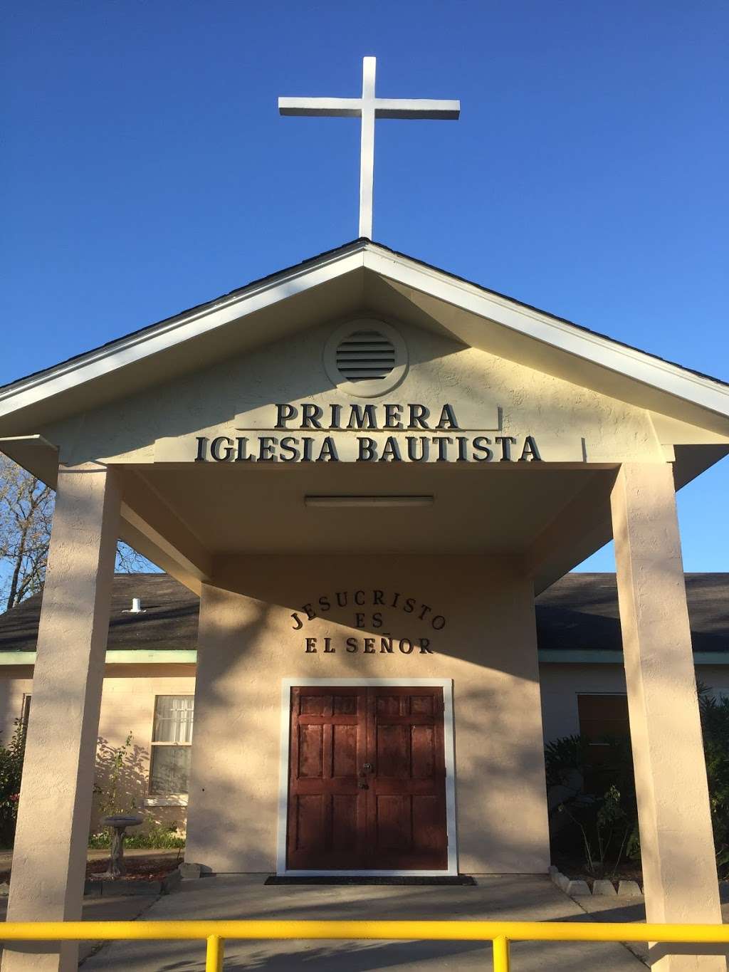 Primera Iglesia Bautista | 302 Avenue K, Alvin, TX 77512
