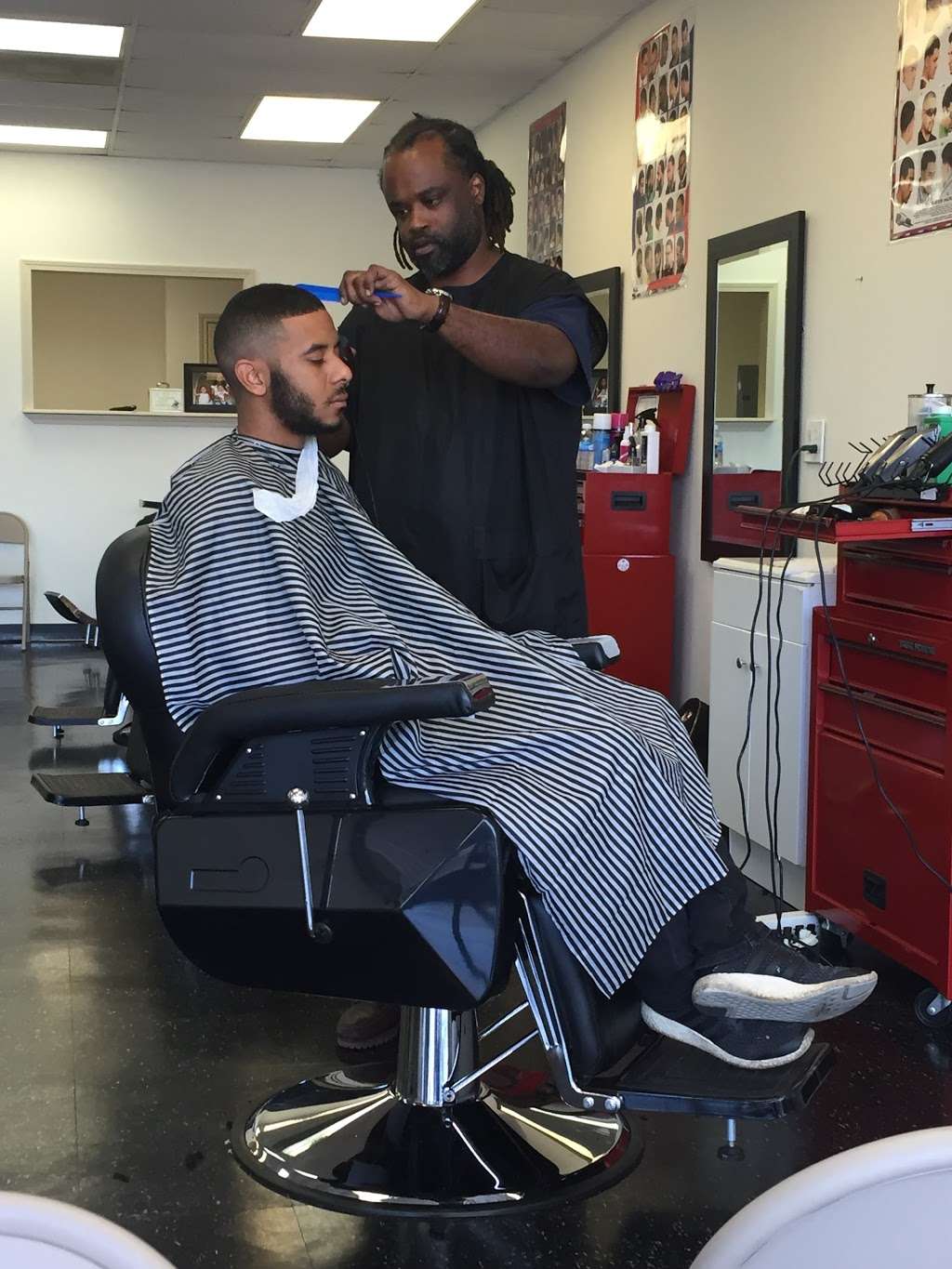 Five Star Elite Fades Barber Shop | 10920 Will Clayton Pkwy f940, Humble, TX 77396 | Phone: (281) 570-6137