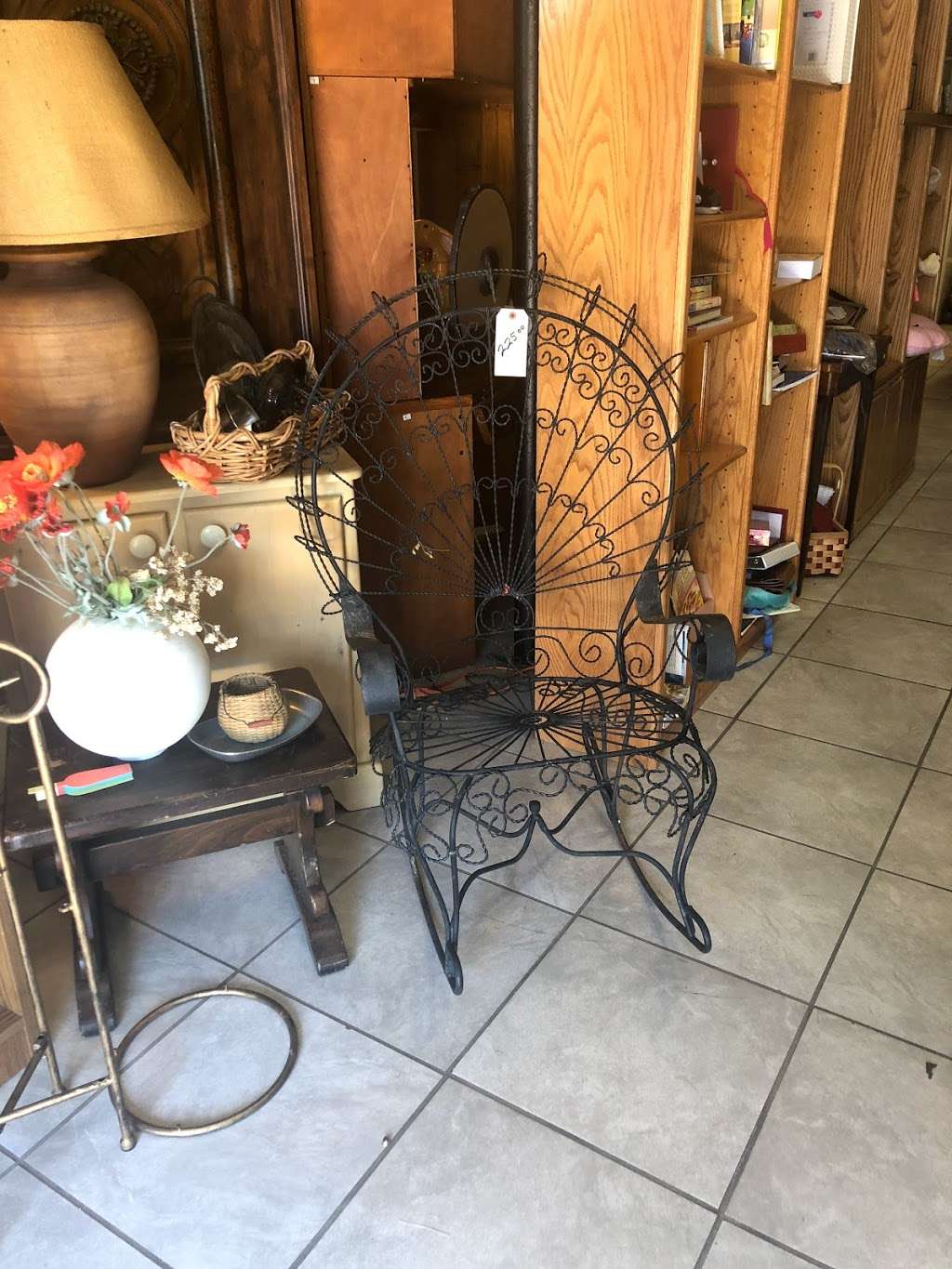 Reclaimed Thrift Shop | 2205 E Eugie Terrace, Phoenix, AZ 85022, USA | Phone: (602) 491-8600