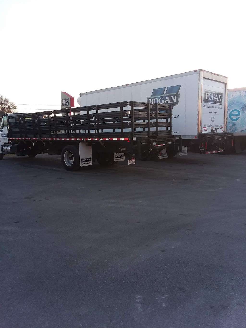 Hogan Truck Leasing & Rental Lakeland, FL | 660 McCue Rd, Lakeland, FL 33815, USA | Phone: (863) 577-4700