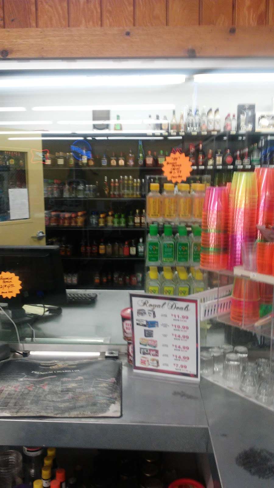 Crown Liquors | 1668 E Raymond St, Indianapolis, IN 46203 | Phone: (317) 803-9949