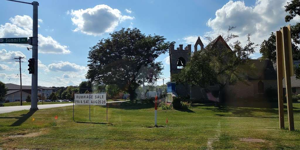 St Marys Episcopal Church | 36014 Sunset Dr, Dousman, WI 53118, USA | Phone: (262) 965-3924