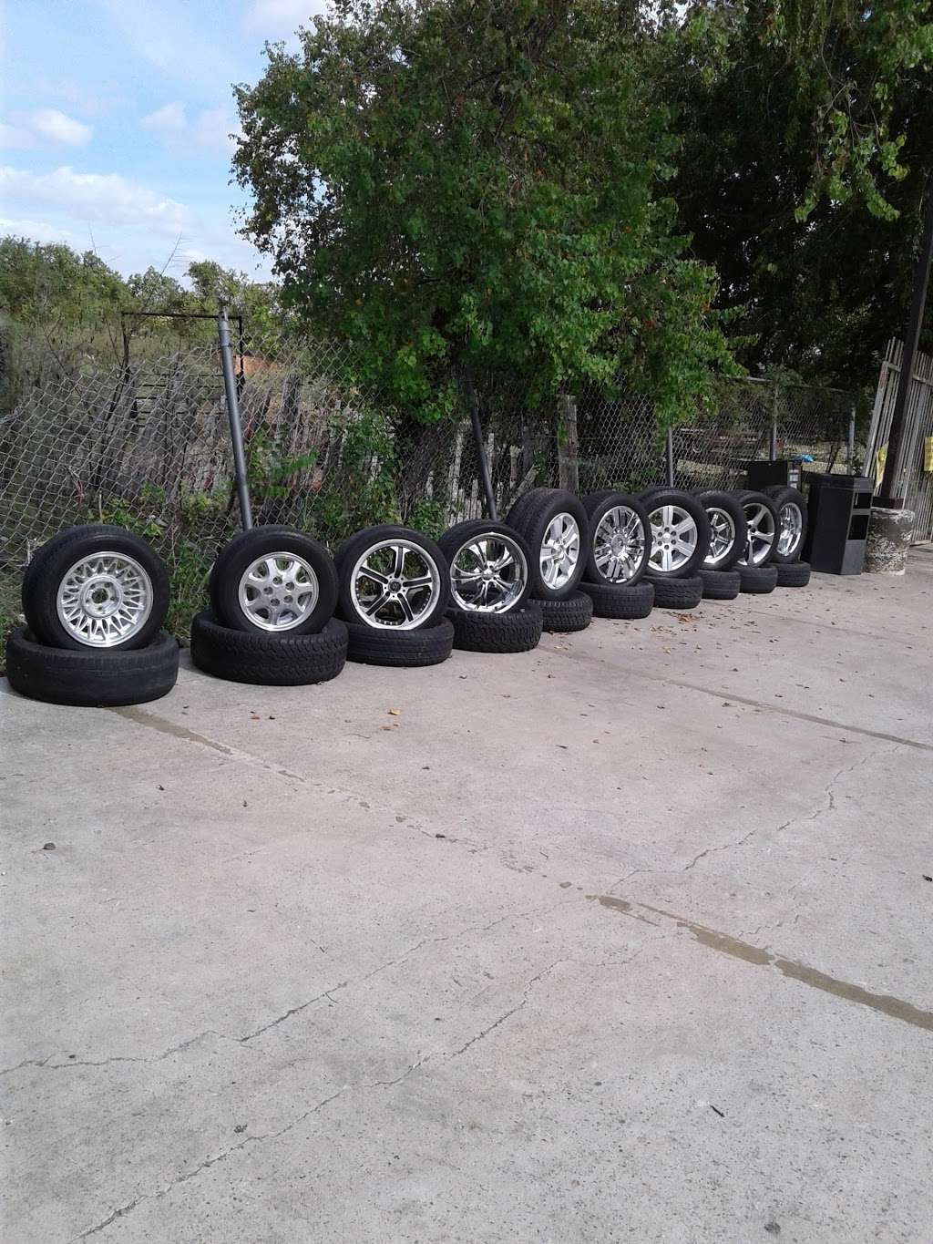 JYC Tire Shop New and Used Tires | 11555 Cullen Blvd, Houston, TX 77047, USA | Phone: (281) 616-1179