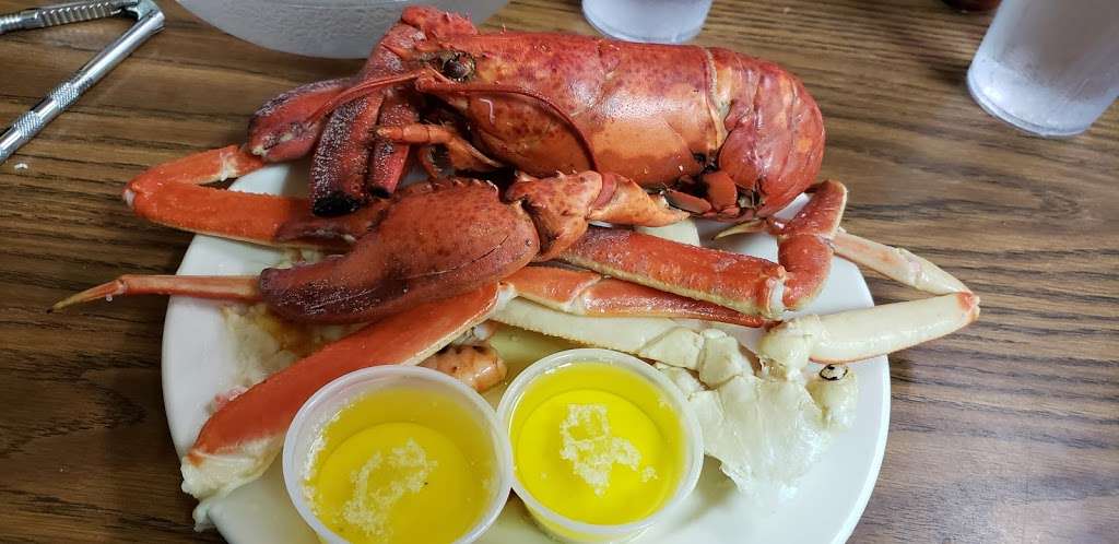 Boston Lobster Feast | 6071 W Irlo Bronson Memorial Hwy, Kissimmee, FL 34747, USA | Phone: (407) 396-2606