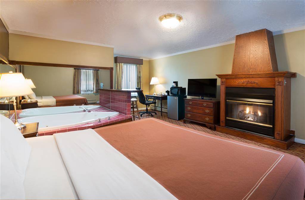 Americas Best Value Inn & Suites Clarence/Buffalo East | 9370 Main St, Clarence, NY 14031 | Phone: (716) 759-6845