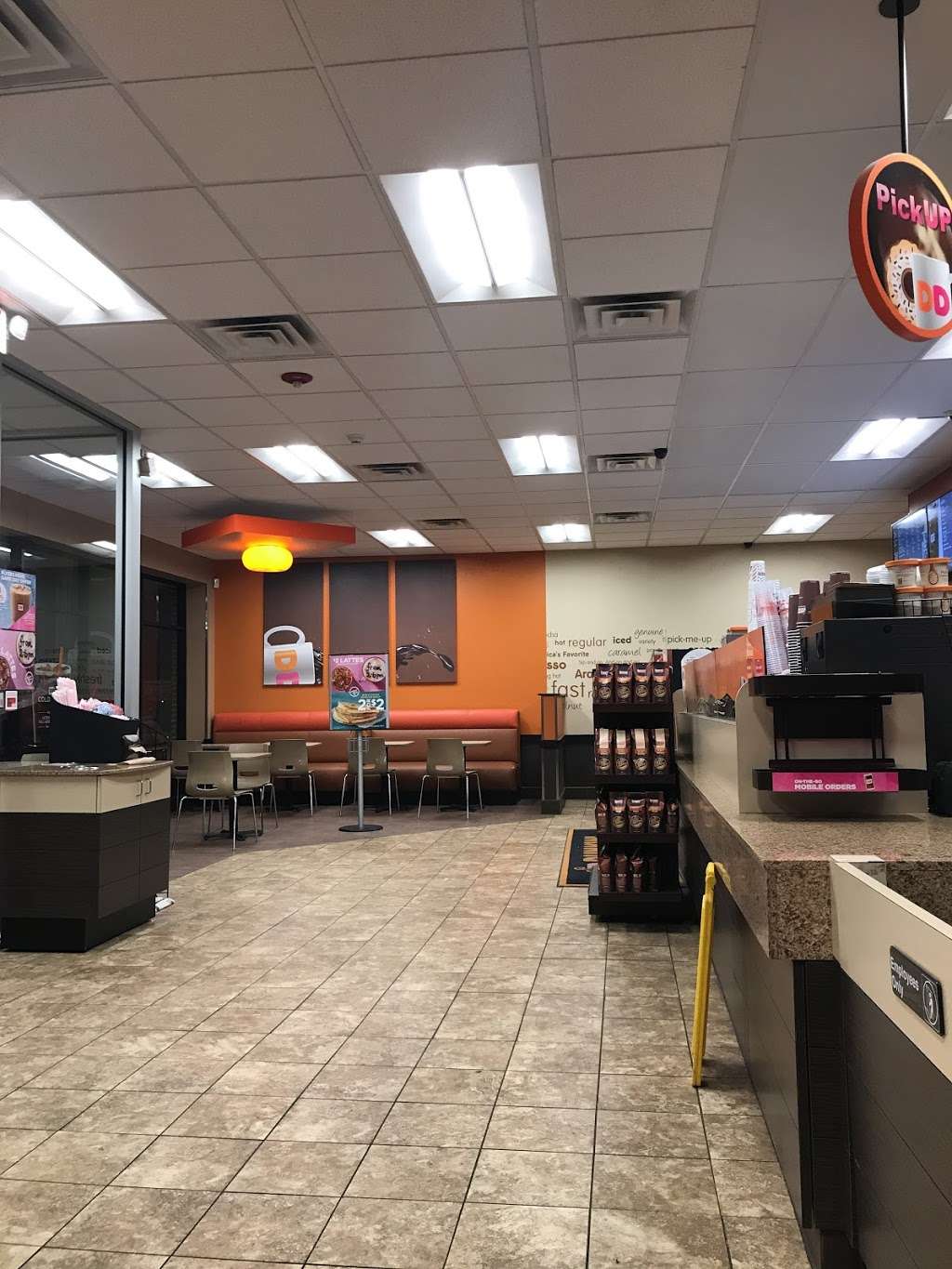 Dunkin Donuts | 2679 US-206, Mt Holly, NJ 08060, USA | Phone: (609) 267-3996