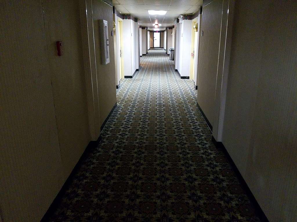 Econo Lodge | 1175 Kane St, Scranton, PA 18505, USA | Phone: (570) 348-1000